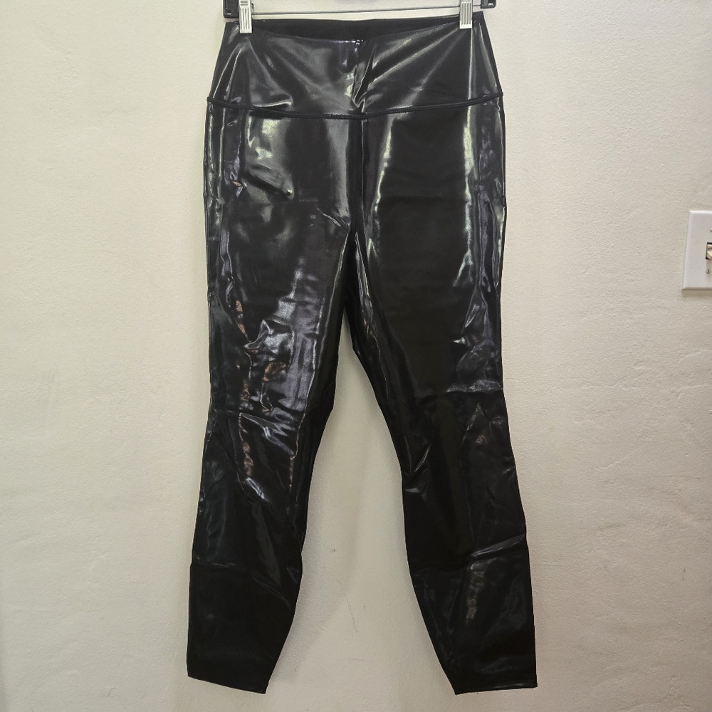 NWOT Carbon38 Patent Latex Style Workout Set - Picture 8 of 12